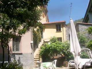 Apartamento : 2/10 personas - levanto  la spezia (provincia de)  liguria  italia