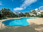 Apartamento con 2 dormitorios se vende en Estepona, Costa del Sol - mejor precio | unprecio.es