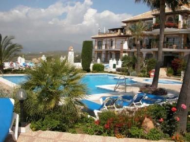 Adosado con 2 dormitorios se vende en Mijas Costa, Costa del Sol