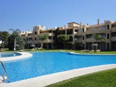 Apartamento con 2 dormitorios se vende en Mijas Costa, Costa del Sol
