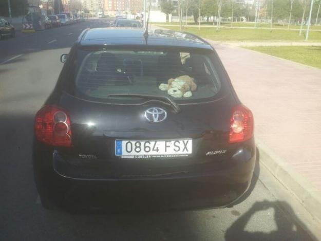 venta de toyota auris