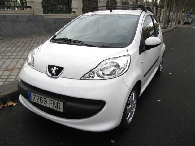 PEUGEOT 107 1.4HDI Urban