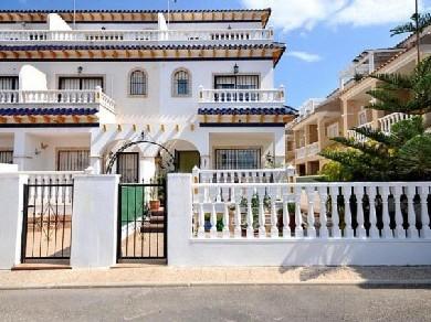 Adosado con 3 dormitorios se vende en Playa Flamenca, Costa Blanca