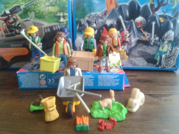 Fantastico lote de playmobil granjeros