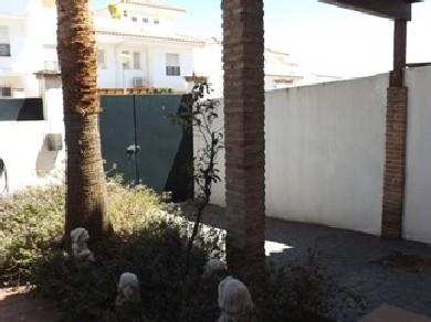 Adosado con 4 dormitorios se vende en Benalmadena Costa, Costa del Sol