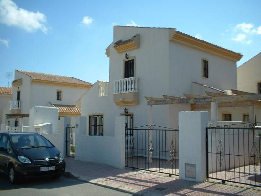 Chalet en ciudad quesada