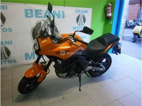 KAWASAKI VERSYS 650