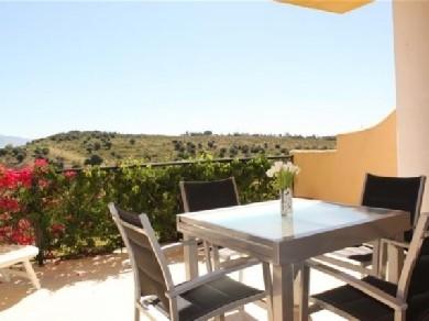 Apartamento con 2 dormitorios se vende en Estepona, Costa del Sol