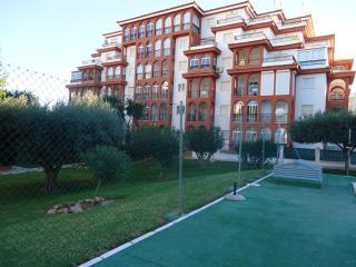 Apartamento en residencia : 4/4 personas - piscina - vistas a mar - torrevieja  alicante (provincia de)  comunidad valen