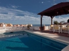 Chalet con 3 dormitorios se vende en Fuengirola, Costa del Sol - mejor precio | unprecio.es