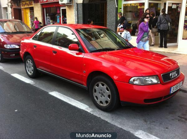 AUDI A4 1.9 TDI 110CV 4p