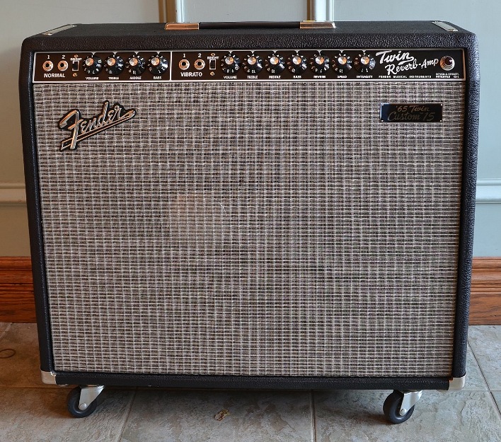 Fender Twin Reverb ’65 Twin Custom™ 15 Ressiue (Made in Usa)Fender 65 twin reverb custom.