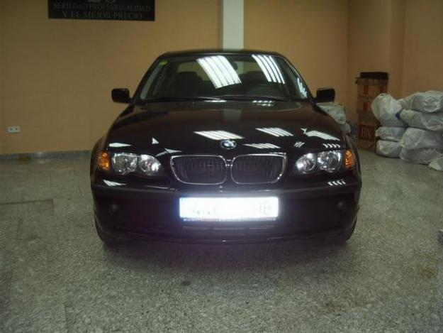 Venta de coche BMW 320d 150cv '02 en Mataró
