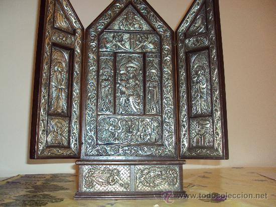 Altar,Capilla en Madera y Plata Antiguo y Religioso.