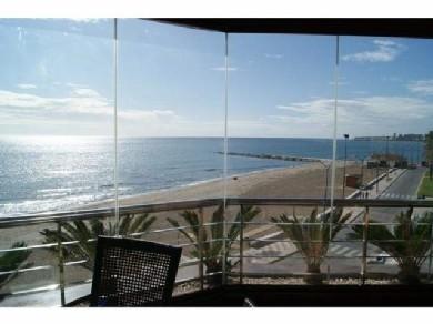 Apartamento con 2 dormitorios se vende en Fuengirola, Costa del Sol