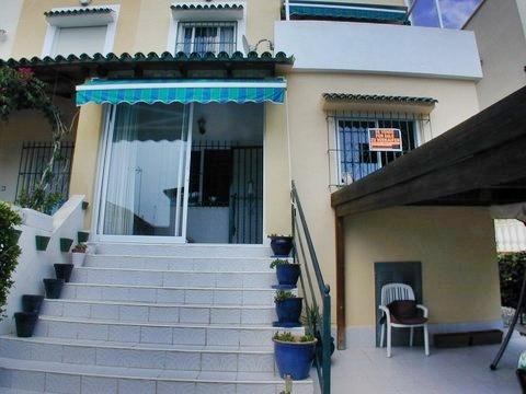 Casa pareada en Orihuela-Costa