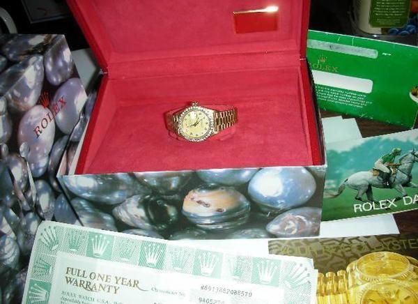 Lady Rolex 18K Gold President Crown Collection Diamond