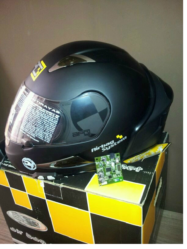Cascos apc helmets airbag systems