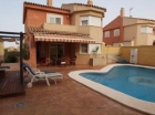 Chalet con 3 dormitorios se vende en Torre del Mar, Costa del Sol - mejor precio | unprecio.es