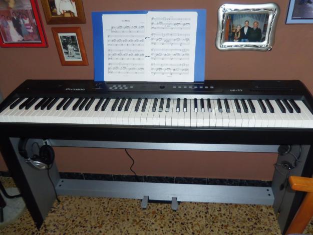 piano digital thoman DP 25