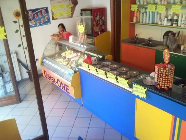 HELADERIA COMPLETA USADA