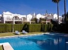 Adosado con 5 dormitorios se vende en Marbella, Costa del Sol - mejor precio | unprecio.es