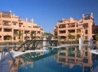 Apartamento con 5 dormitorios se vende en Estepona, Costa del Sol - mejor precio | unprecio.es