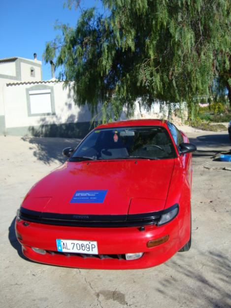 toyota celica precioso 2.0 gti de color rojo ferrari