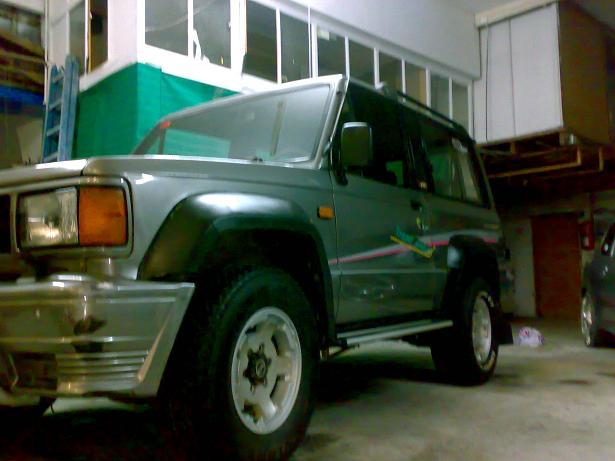isuzu trooper año 1991  4x4 €1000 impecable