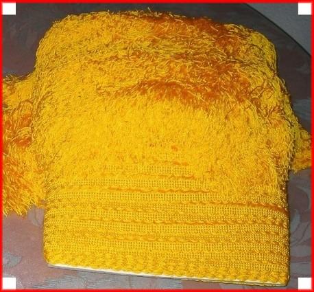 VENDO PIEZA DE FLECO PARA CONFECCION FLECOS GAITAS
