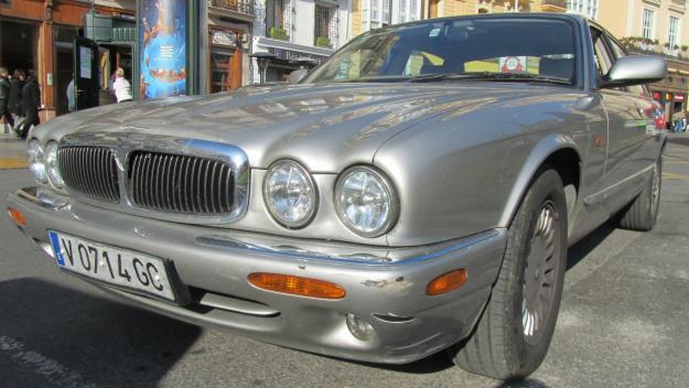 Jaguar xj 3.2 executive v8