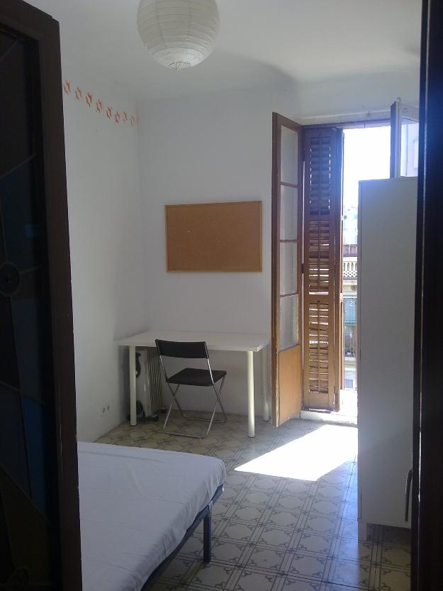 Room with balcony and expenses included