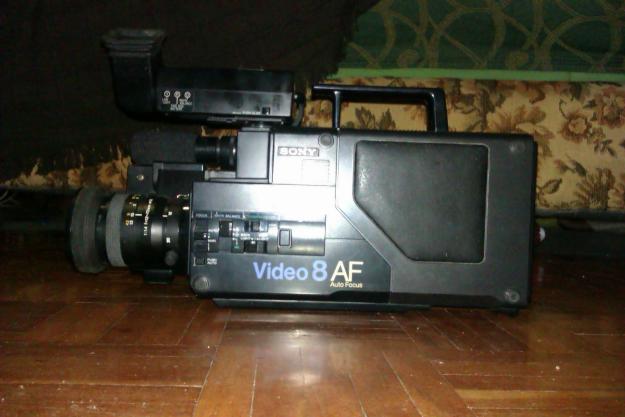 Vendo video camara recorder sony CCD-V8AF-E