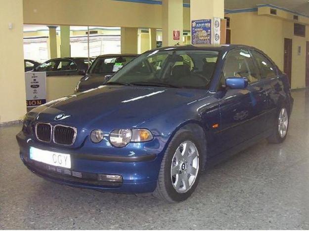 Venta de coche BMW 320td-compact '03 en Puertollano