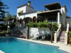 Chalet con 4 dormitorios se vende en Fuengirola, Costa del Sol - mejor precio | unprecio.es