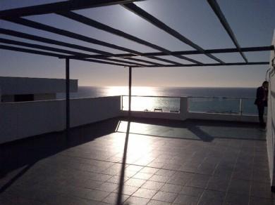 Apartamento con 2 dormitorios se vende en Casares Costa, Costa del Sol