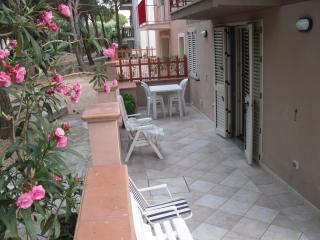 Apartamento : 2/6 personas - cala gonone  nuoro (provincia de)  cerdena  italia