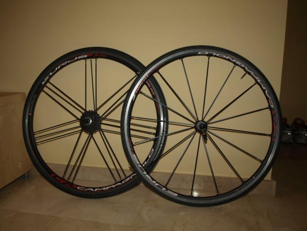 Juego de ruedas Campagnolo Eurus 2 Way Fit 2009 con TODO (cassette DURA ACE 2009...)