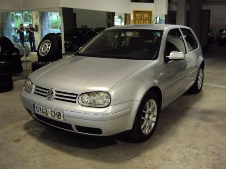 Volkswagen Golf 19 TDI 105cv en Castellon