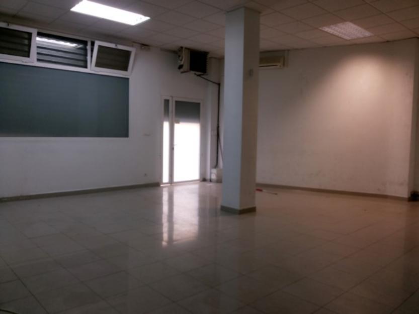 Alquilo local comercial 50 m2 reformado z. quart fdocatolico