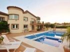 Chalet con 4 dormitorios se vende en Benalmadena Costa, Costa del Sol - mejor precio | unprecio.es