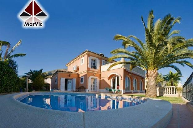 Chalet en venta en Finestrat, Alicante (Costa Blanca)