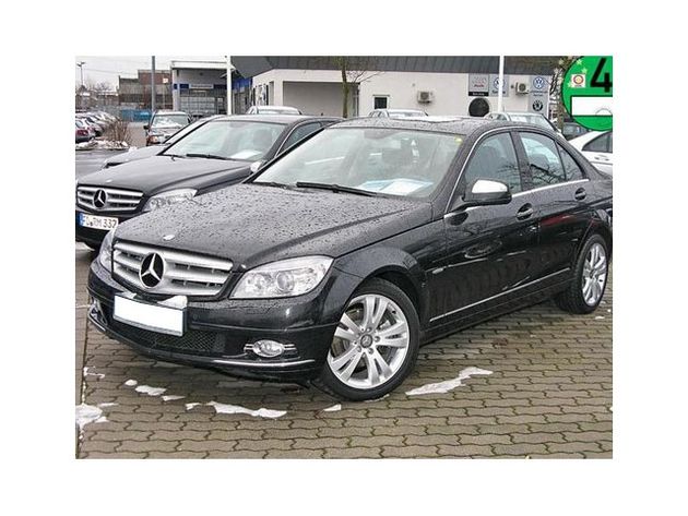 MERCEDES C 220CDI Avantgarde (9.75)