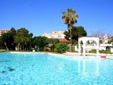 Apartamento con 2 dormitorios se vende en Benalmadena Costa, Costa del Sol
