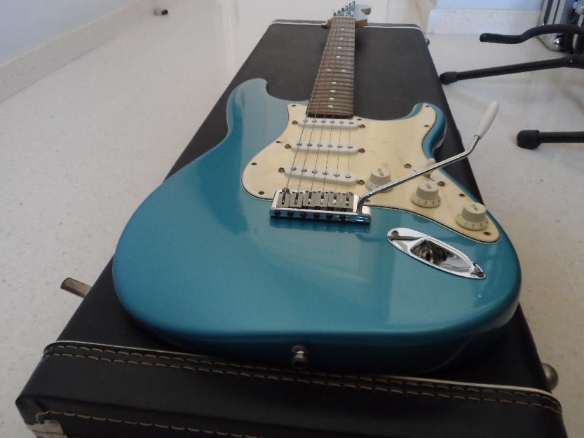 Fender Stratocaster USA 50 aniversario