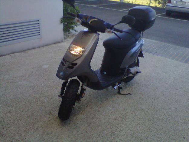 Se vende scooter typhon piaggio