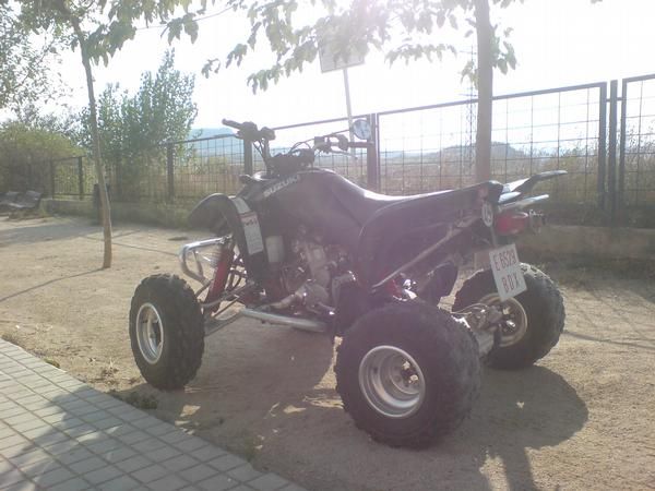 vendo quad o cambio por saxso vts 1.6 o 106 gti