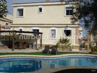 Chalet en venta en Monforte del Cid, Alicante (Costa Blanca)