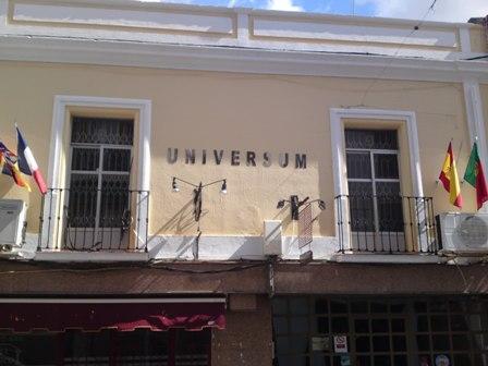 Vendo 30% de universum por aval