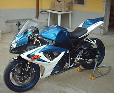 SUZUKI GSX-R 600 K6